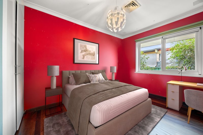 Photo - 14 Donaldson Street, Queens Park WA 6107 - Image 33