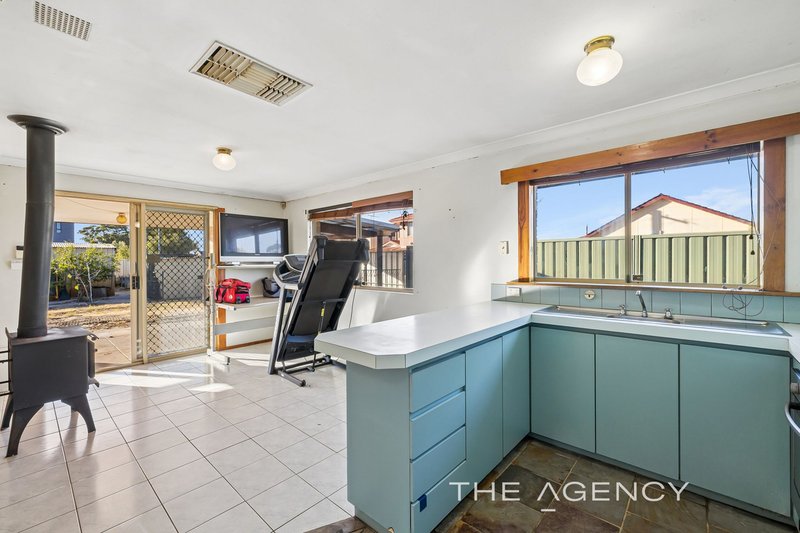 Photo - 14 Dora Street, Queens Park WA 6107 - Image 8