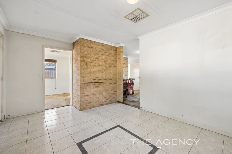 Photo - 14 Dora Street, Queens Park WA 6107 - Image 15