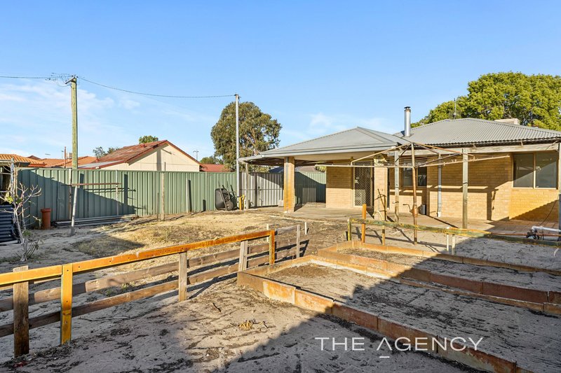 Photo - 14 Dora Street, Queens Park WA 6107 - Image 28