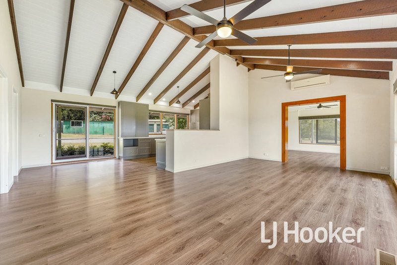 Photo - 14 Doran Road, Bunyip VIC 3815 - Image 6