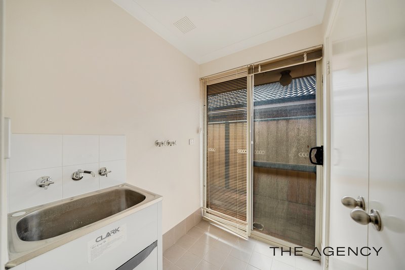 Photo - 14 Dorrigo Bend, Yanchep WA 6035 - Image 21