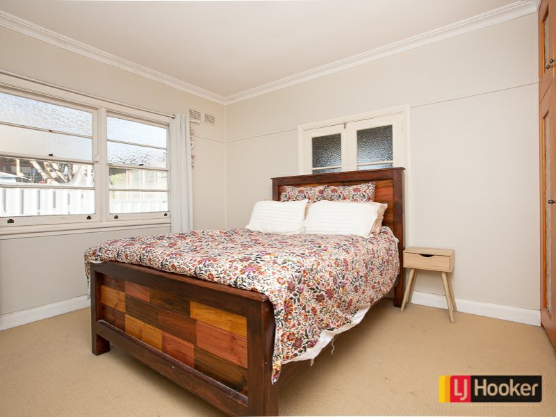 Photo - 14 Dowell Avenue, North Tamworth NSW 2340 - Image 9