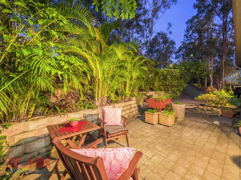 Photo - 14 Drapers Rd , Eatons Hill QLD 4037 - Image 18