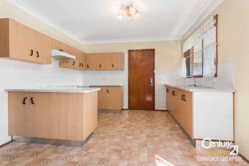 Photo - 14 Dredge Avenue, Moorebank NSW 2170 - Image 5