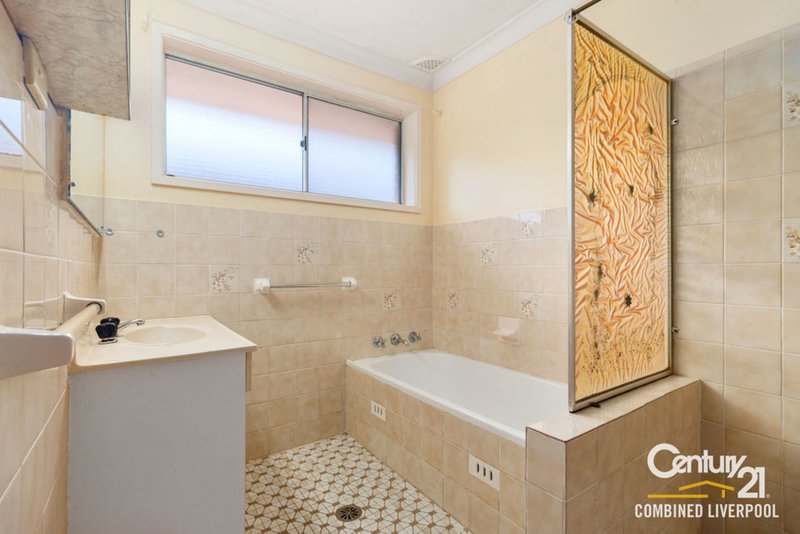 Photo - 14 Dredge Avenue, Moorebank NSW 2170 - Image 10