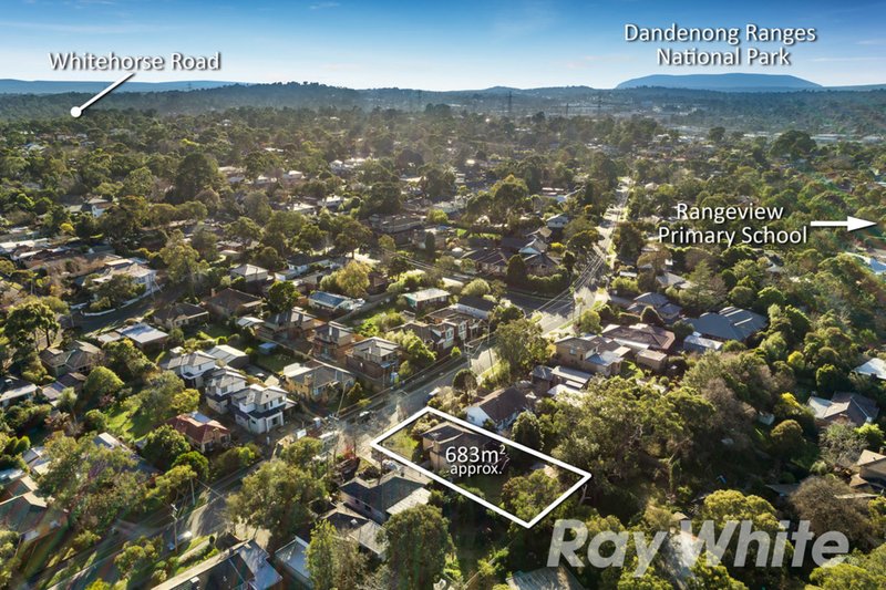 Photo - 14 Dudley Street, Mitcham VIC 3132 - Image 9