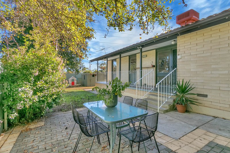 Photo - 14 Dulkara Avenue, Craigmore SA 5114 - Image 10