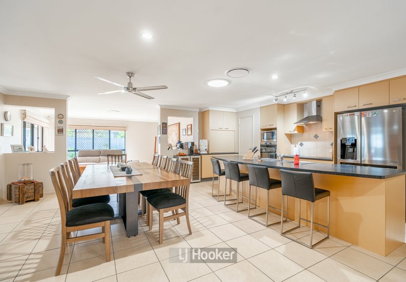 Photo - 14 Dulwich Place, Forest Lake QLD 4078 - Image 6