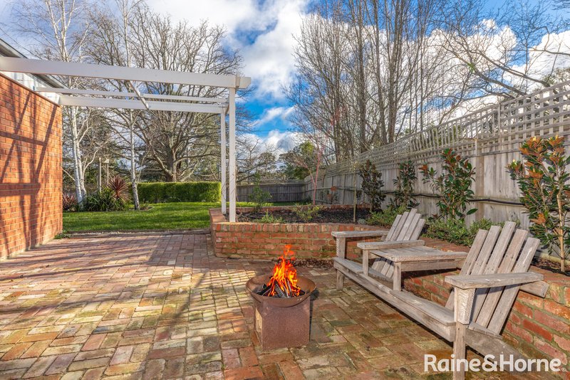 Photo - 14 Dumbarton Way, Gisborne VIC 3437 - Image 19