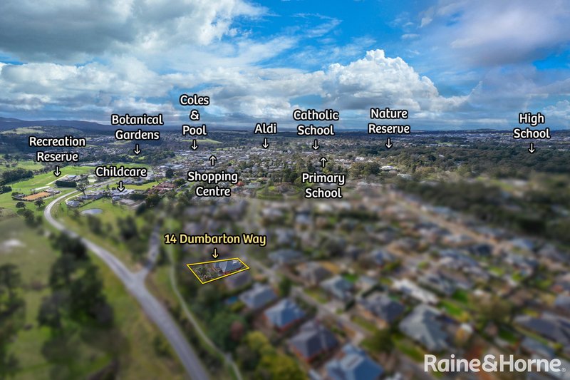 Photo - 14 Dumbarton Way, Gisborne VIC 3437 - Image 28