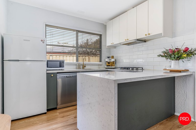 Photo - 14 Duncan Street, Long Gully VIC 3550 - Image 3