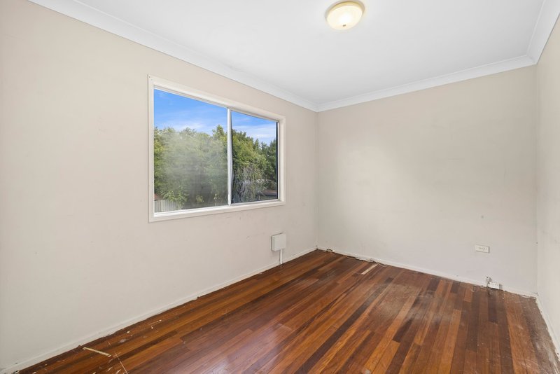 Photo - 14 Duncan Street, Redbank Plains QLD 4301 - Image 5