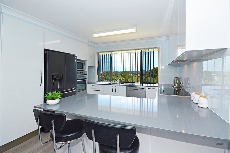 Photo - 14 Dundee Drive, Banora Point NSW 2486 - Image 6