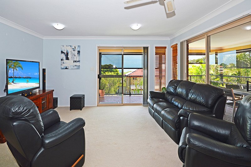 Photo - 14 Dundee Drive, Banora Point NSW 2486 - Image 7