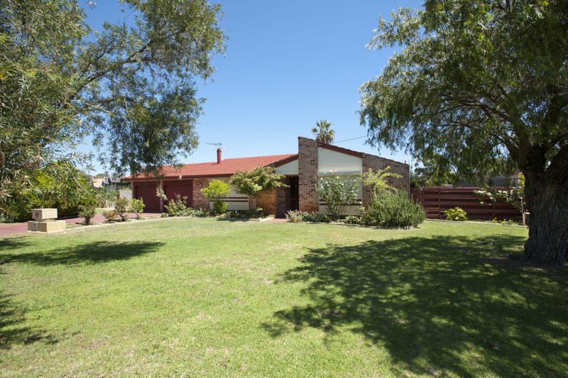 14 Dwyer Street, East Bunbury WA 6230