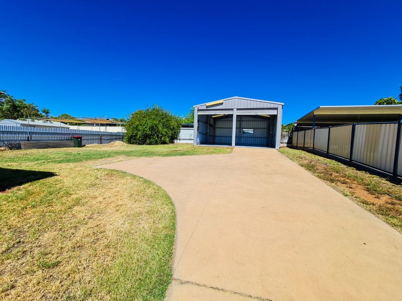 Photo - 14 East Street, Mount Isa QLD 4825 - Image 13