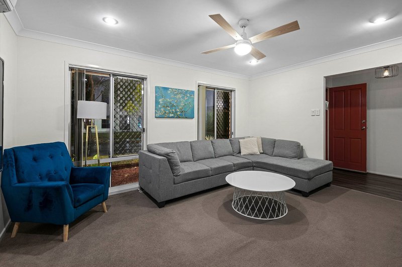 Photo - 14 Eden Crescent, Springfield Lakes QLD 4300 - Image 9