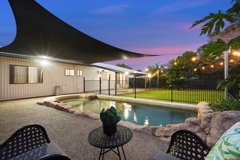 Photo - 14 Edgeview Court, Leanyer NT 0812 - Image 1