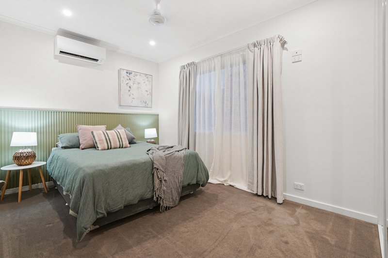 Photo - 14 Edgeview Court, Leanyer NT 0812 - Image 11