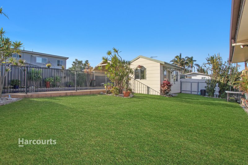 Photo - 14 Edgeworth Avenue, Kanahooka NSW 2530 - Image 6