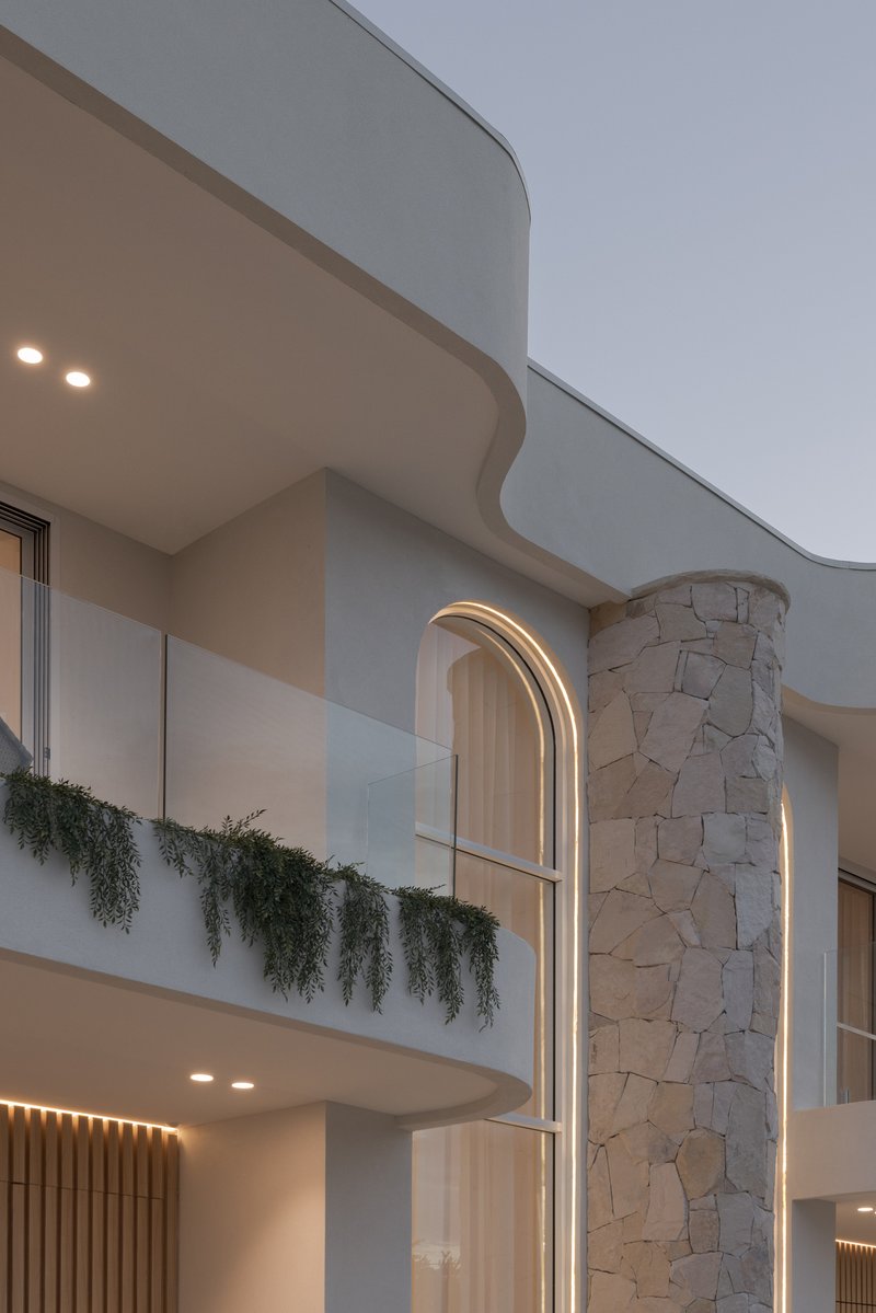 Photo - 14 Edna Avenue, Merrylands NSW 2160 - Image 2