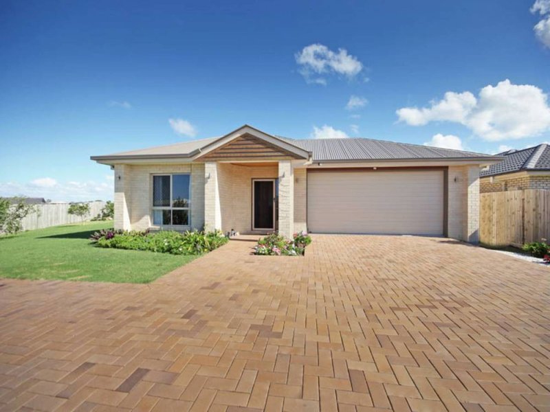 14 Edward Close, North Lakes QLD 4509