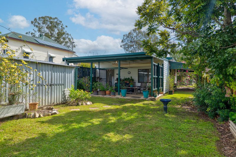 Photo - 14 Edward Street, Esk QLD 4312 - Image 12