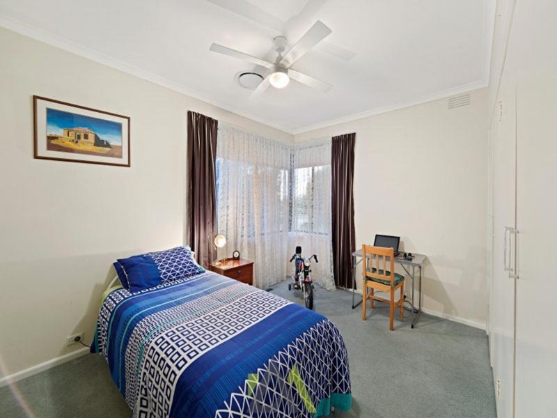 Photo - 14 Edward Street, Langwarrin VIC 3910 - Image 10