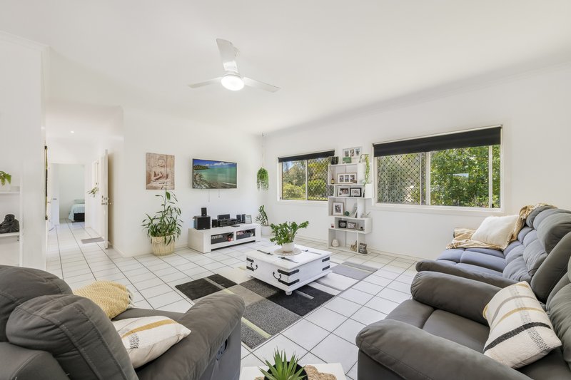 Photo - 14 Egret Lane, Moore Park Beach QLD 4670 - Image 7