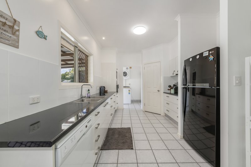 Photo - 14 Egret Lane, Moore Park Beach QLD 4670 - Image 8