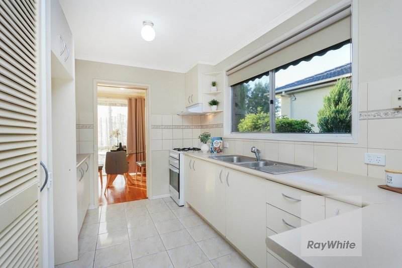 Photo - 14 Ellesmere Crescent, Gladstone Park VIC 3043 - Image 10