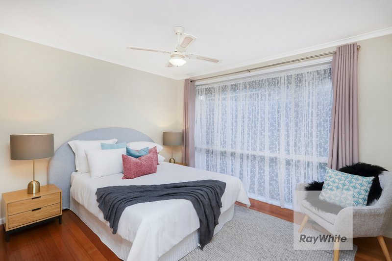 Photo - 14 Ellesmere Crescent, Gladstone Park VIC 3043 - Image 11