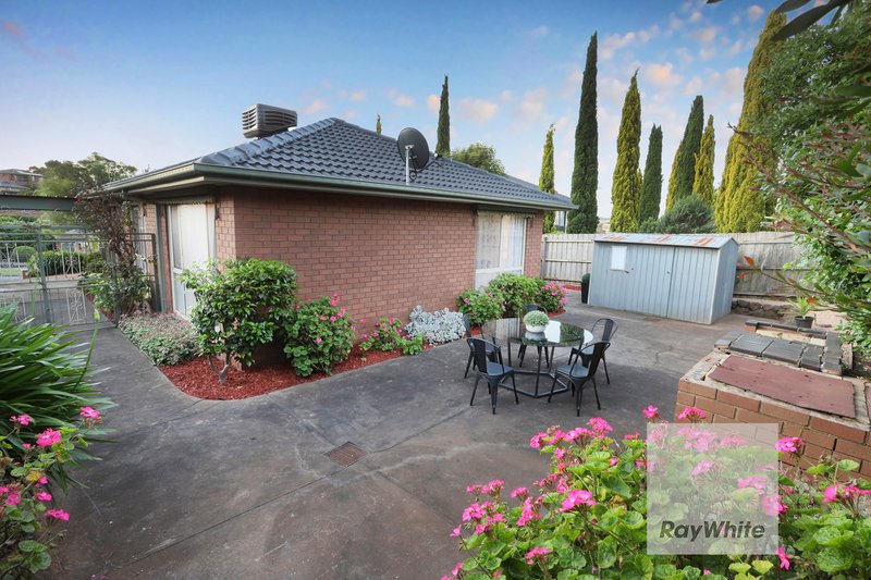 Photo - 14 Ellesmere Crescent, Gladstone Park VIC 3043 - Image 19