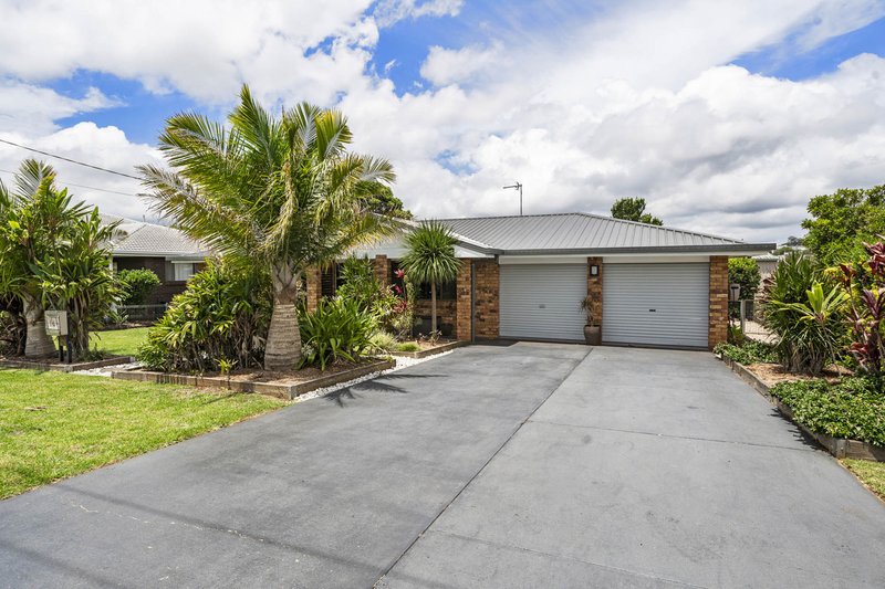 Photo - 14 Elliott Street, Kearneys Spring QLD 4350 - Image 18