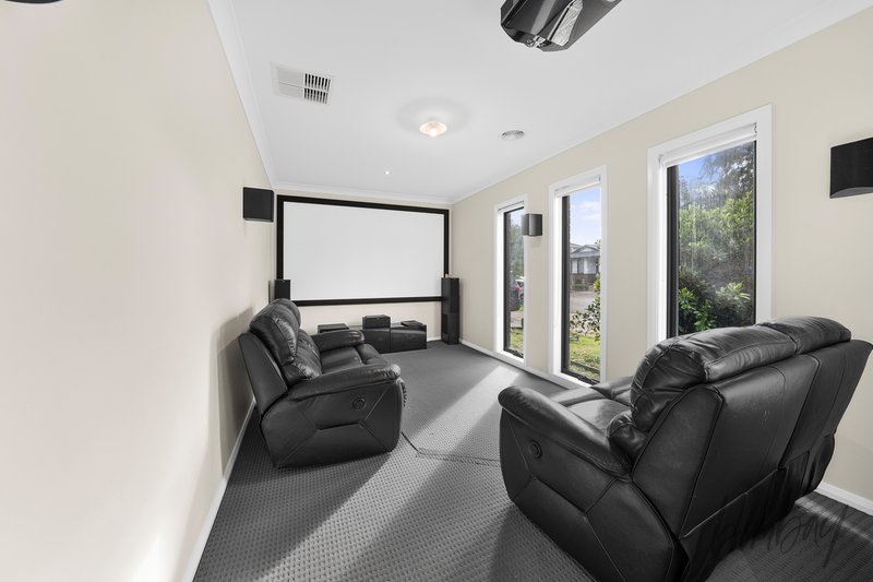 Photo - 14 Elmhurst Road, Wollert VIC 3750 - Image 7