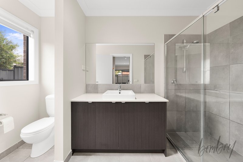 Photo - 14 Elmhurst Road, Wollert VIC 3750 - Image 9