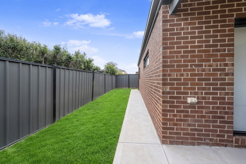 Photo - 14 Elmhurst Road, Wollert VIC 3750 - Image 15