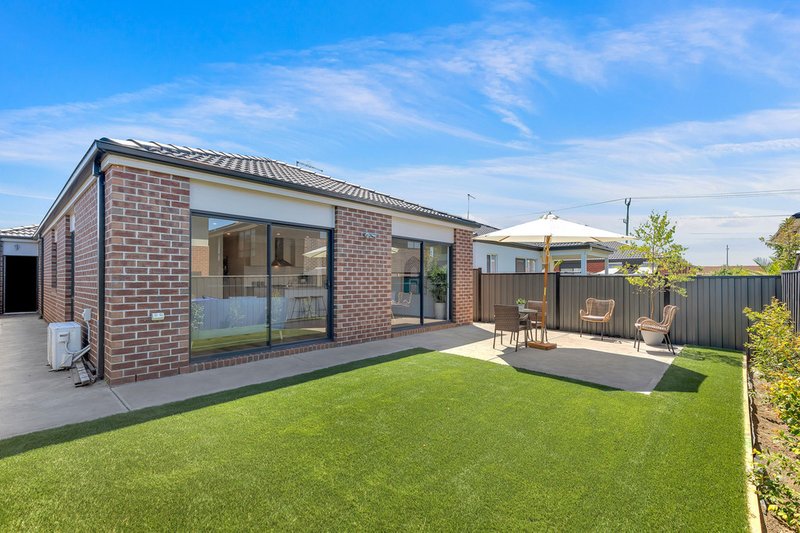 Photo - 14 Elsternwick Street, Truganina VIC 3029 - Image 15