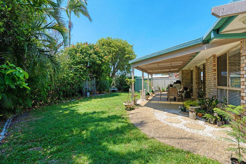 Photo - 14 Eltham Place, Sandstone Point QLD 4511 - Image 17