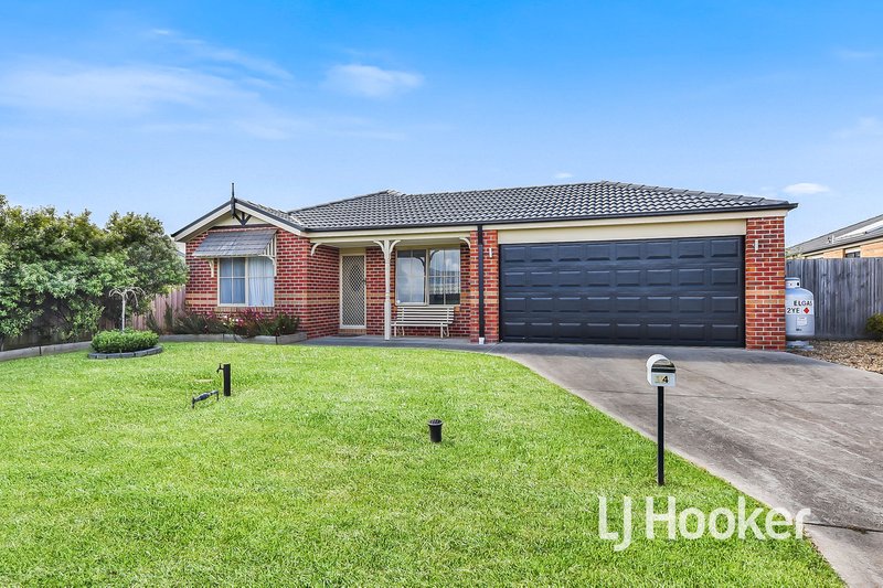 Photo - 14 Emerald Crescent, Koo Wee Rup VIC 3981 - Image 2