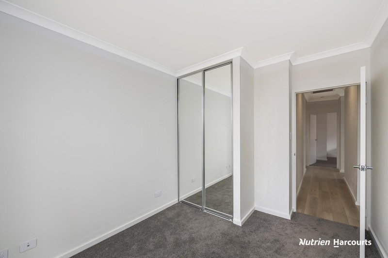 Photo - 14 Empire Way, Yanchep WA 6035 - Image 14