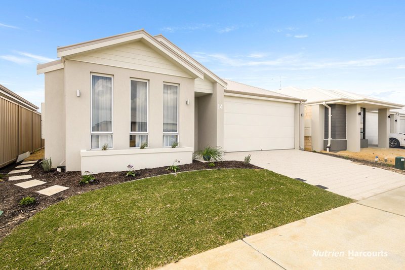 Photo - 14 Empire Way, Yanchep WA 6035 - Image 18