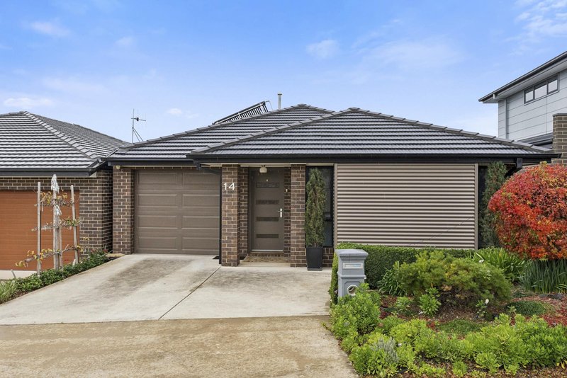 Photo - 14 Engel Street, Coombs ACT 2611 - Image 1