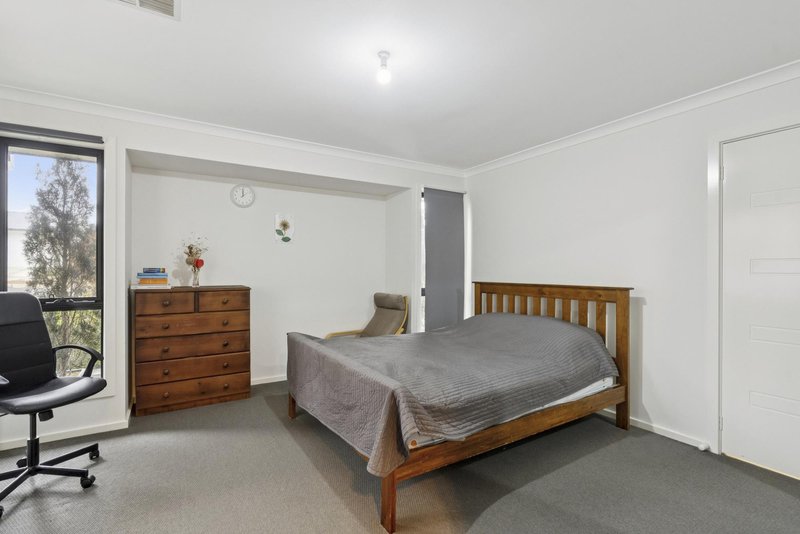 Photo - 14 Engel Street, Coombs ACT 2611 - Image 10