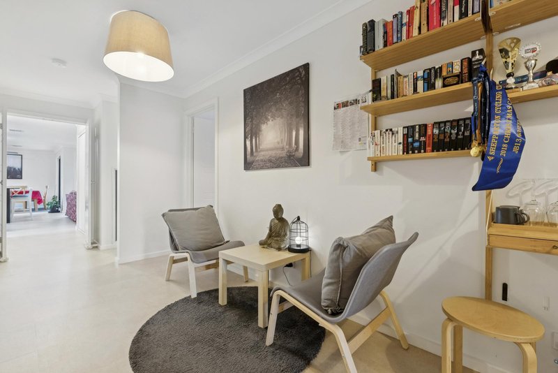 Photo - 14 Engel Street, Coombs ACT 2611 - Image 17