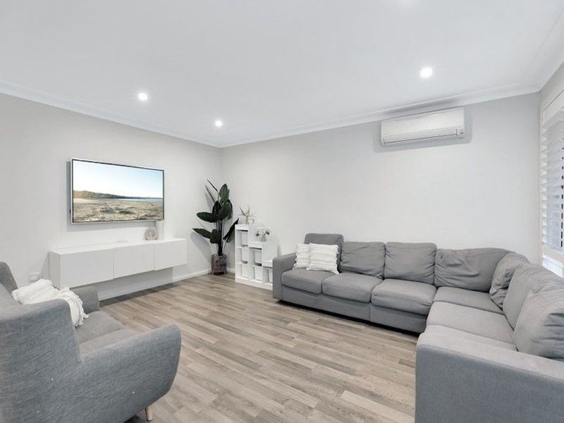 Photo - 14 Epping Close, Cambridge Park NSW 2747 - Image 3
