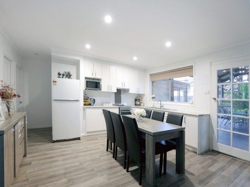Photo - 14 Epping Close, Cambridge Park NSW 2747 - Image 4