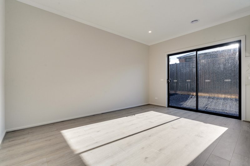 Photo - 14 Erba Street, Wollert VIC 3750 - Image 3
