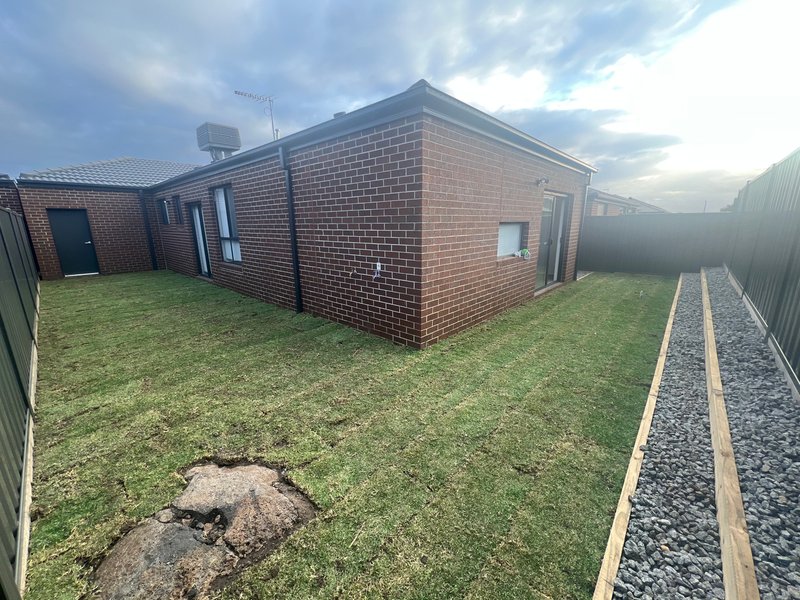 Photo - 14 Erba Street, Wollert VIC 3750 - Image 12